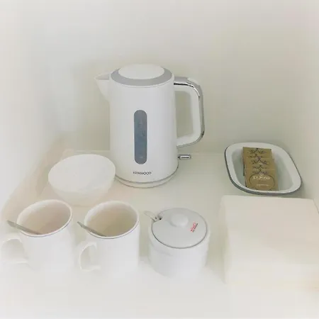 Railway Avenue Bed & Breakfast