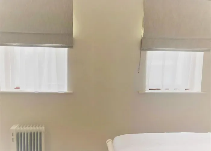 Railway Avenue Clifden